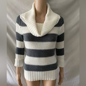 Gray and white sweater